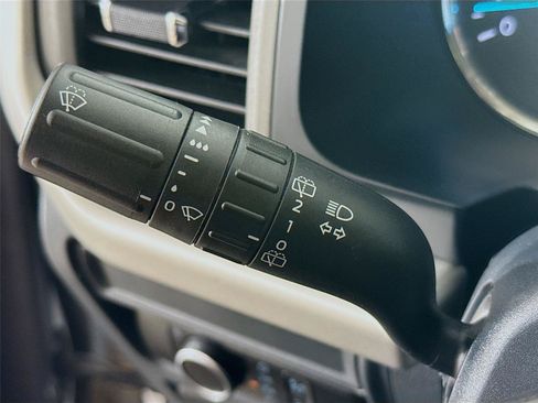 Used 2023 Ford Expedition Max XL RWD image 5