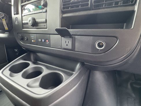 Used 2024 Chevrolet Express 2500 w/ Driver Convenience Package image 24