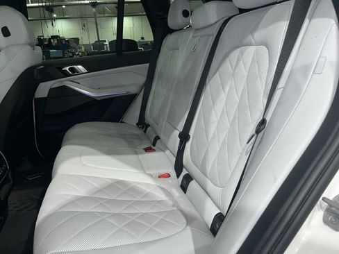 Certified 2023 BMW X5 xDrive40i w/ Climate Comfort Package AWD/4WD image 15