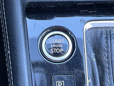 Certified 2023 Nissan Kicks SR w/ SR Premium Package image 8