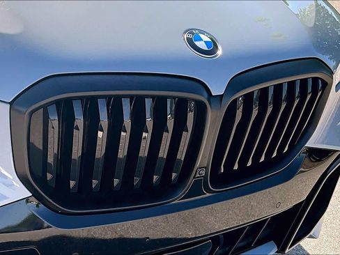 Certified 2024 BMW X5 xDrive40i w/ M Sport Package image 32