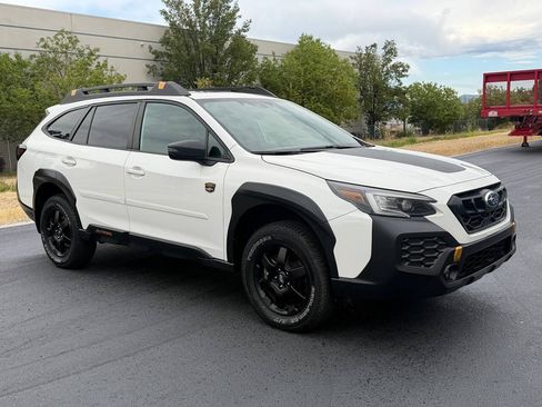 Used 2024 Subaru Outback Wilderness AWD/4WD image 18
