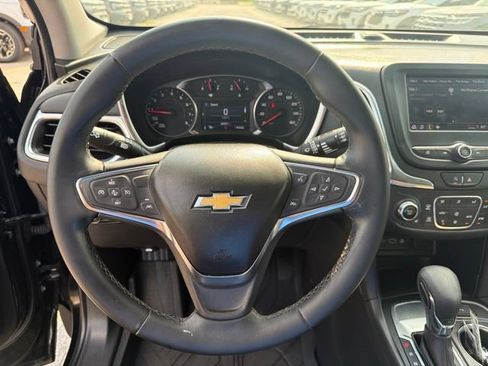 Used 2023 Chevrolet Equinox LT FWD image 24