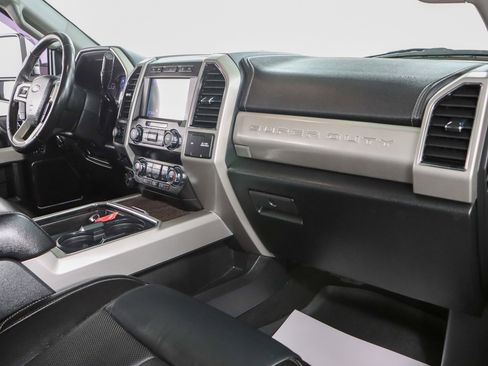 Used 2021 Ford F250 Lariat w/ Lariat Ultimate Package image 30