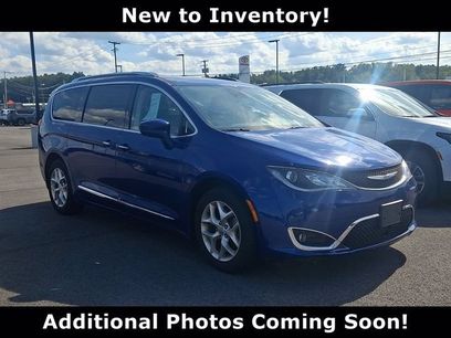 Used 2020 Chrysler Pacifica Touring-L Plus w/ Tire & Wheel Group