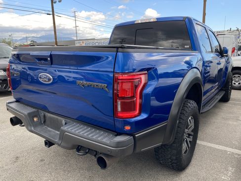 Used 2017 Ford F150 Raptor w/ Equipment Group 802A Luxury image 7