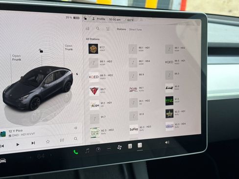Used 2023 Tesla Model Y Long Range image 19