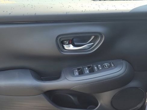 New 2026 Honda HR-V LX image 19