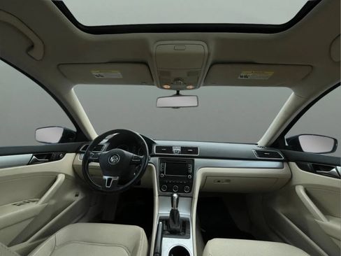 Used 2013 Volkswagen Passat 2.5 SE FWD image 14