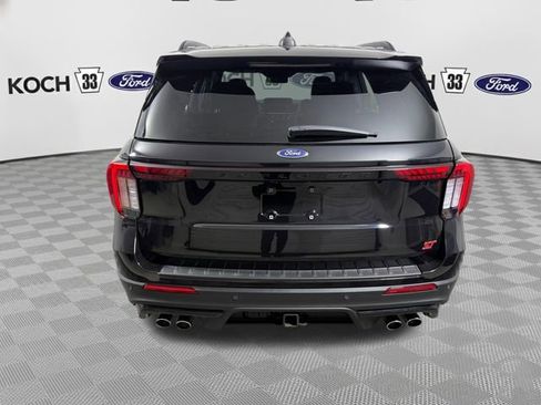 Used 2025 Ford Explorer ST AWD/4WD image 7