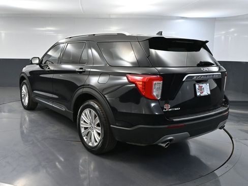 Used 2021 Ford Explorer Limited AWD/4WD image 9