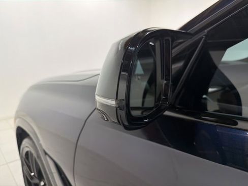 Certified 2025 BMW X6 M60i AWD/4WD image 9