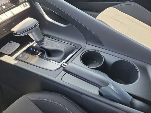 New 2026 Hyundai Elantra Sport FWD image 16