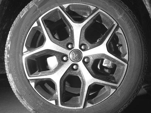 Used 2025 Jeep Compass Limited image 13