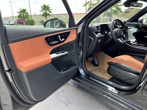 New 2026 Mercedes-Benz GLC 300 4MATIC image 14