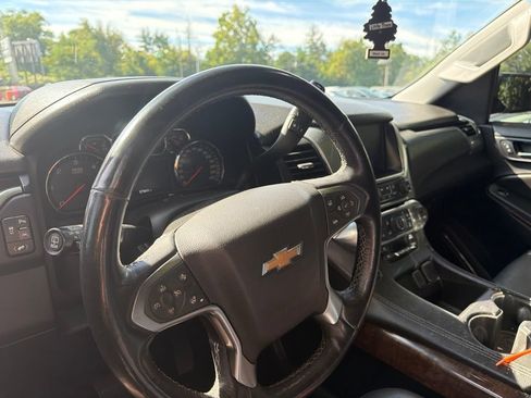 Used 2018 Chevrolet Tahoe LT AWD/4WD image 11