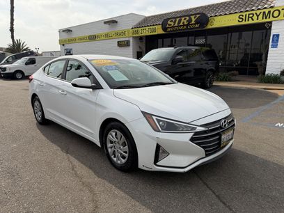 Used 2019 Hyundai Elantra SE w/ Cargo Package