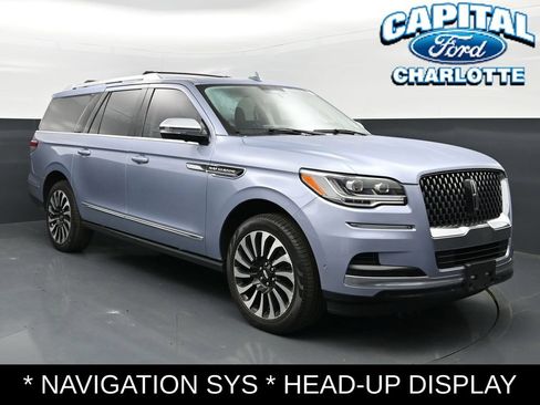 Used 2023 Lincoln Navigator L Black Label AWD/4WD image 4