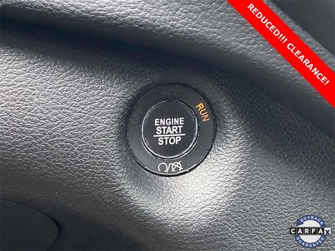 Used 2019 Jeep Cherokee Limited image 23