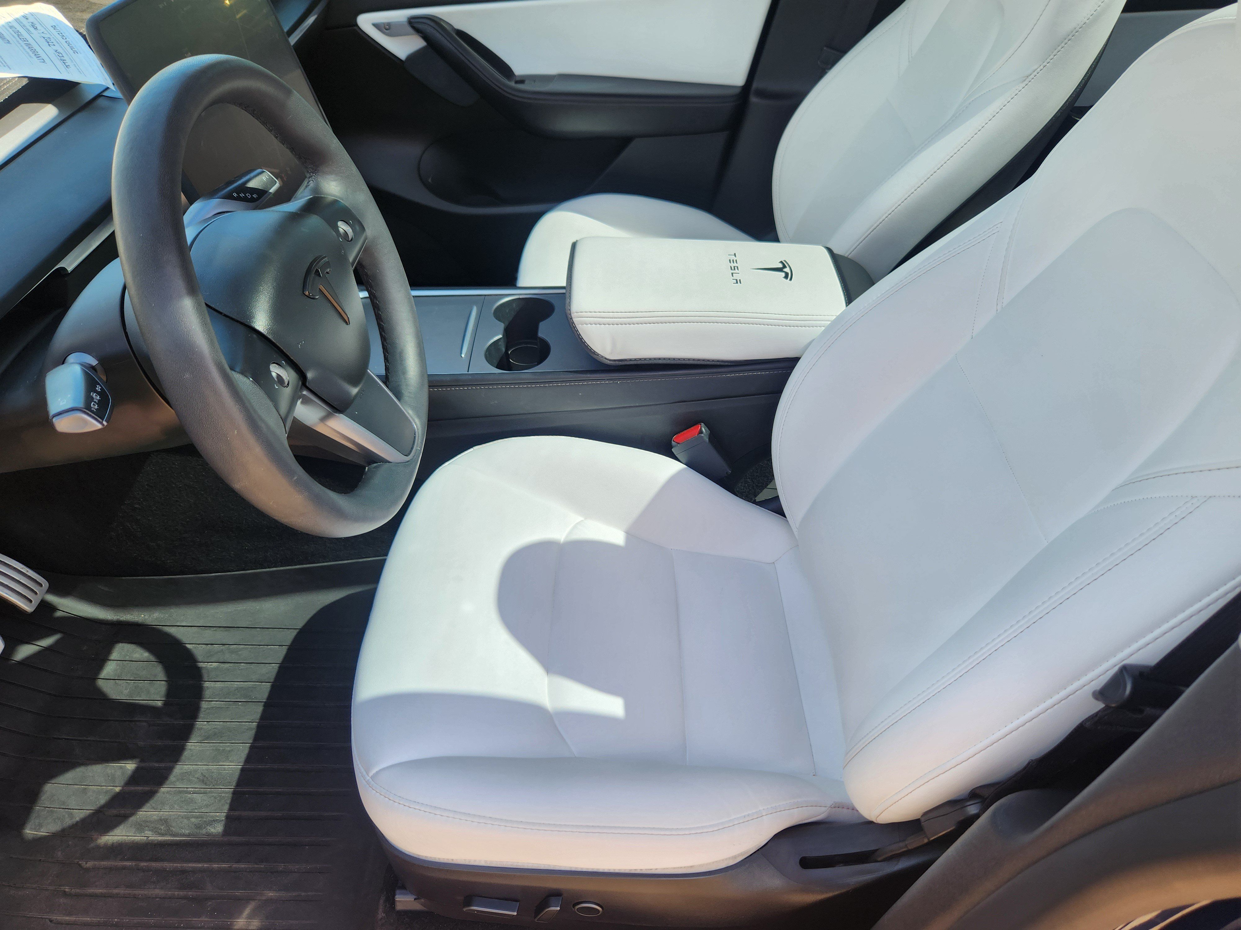 Used 2022 Tesla Model Y Performance AWD/4WD image 10