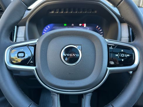 New 2026 Volvo XC90 B6 Plus image 22