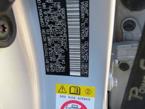 Used 2019 Lexus UX 200 Base image 38