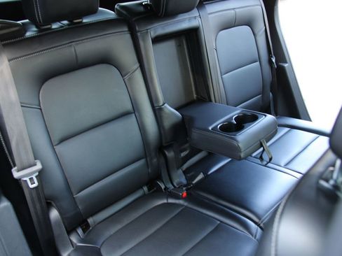 Used 2024 Ford Escape Platinum image 31