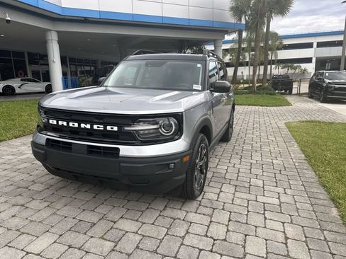 Used 2023 Ford Bronco Sport Outer Banks w/ Tech Package AWD/4WD image 21