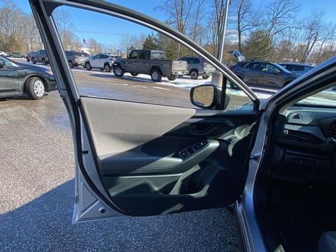 Certified 2025 Subaru Crosstrek 2.0i Premium AWD/4WD image 17