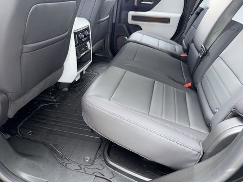 Used 2025 GMC Hummer EV 3X AWD/4WD image 30