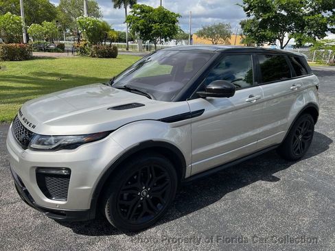 Used 2017 Land Rover Range Rover Evoque HSE Dynamic image 1