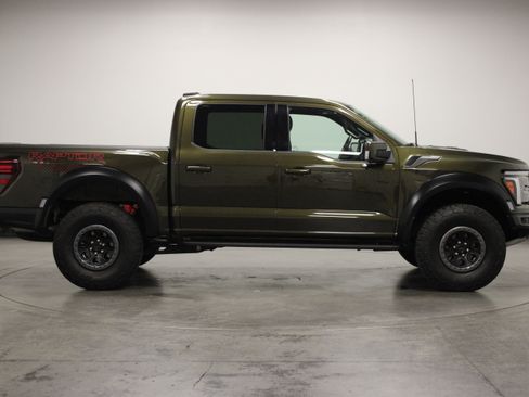 Used 2025 Ford F150 Raptor AWD/4WD image 9