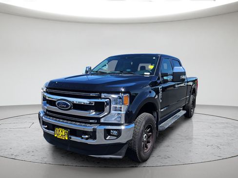 Used 2022 Ford F350 XLT w/ XLT Premium Package AWD/4WD image 11