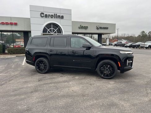 New 2026 Jeep Grand Wagoneer Limited AWD/4WD image 2
