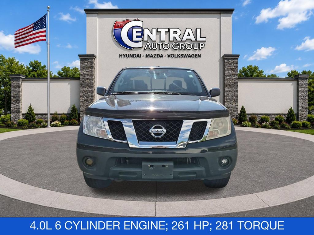 Used 2012 Nissan Frontier SV w/ SV Premium Utility Pkg AWD/4WD image 2
