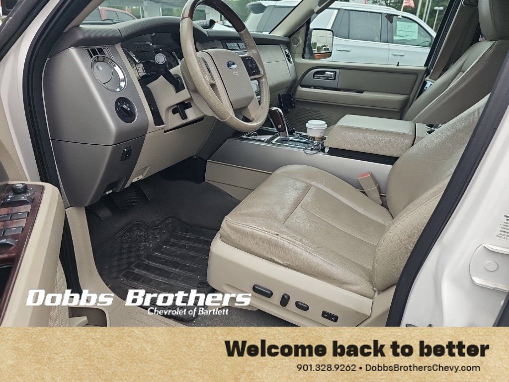 Used 2010 Ford Expedition Limited RWD image 14