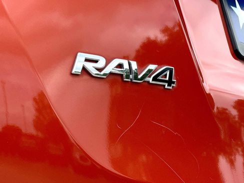 Used 2016 Toyota RAV4 SE AWD/4WD image 15