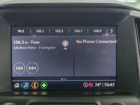 Used 2022 GMC Terrain SLT w/ Tech Package FWD image 25