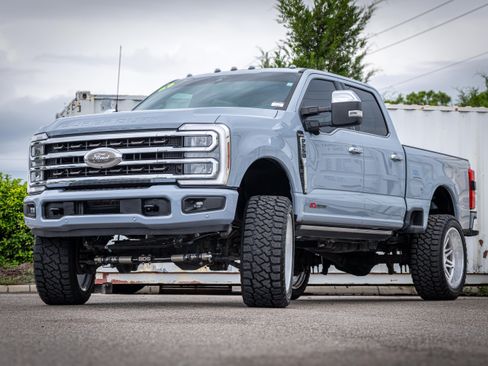 Used 2025 Ford F250 King Ranch w/ Chrome Package AWD/4WD image 8