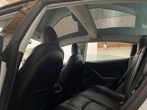 Used 2023 Tesla Model 3 Standard Range image 25