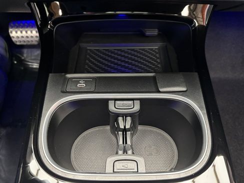 Used 2025 Mercedes-Benz CLA 250 4MATIC image 18