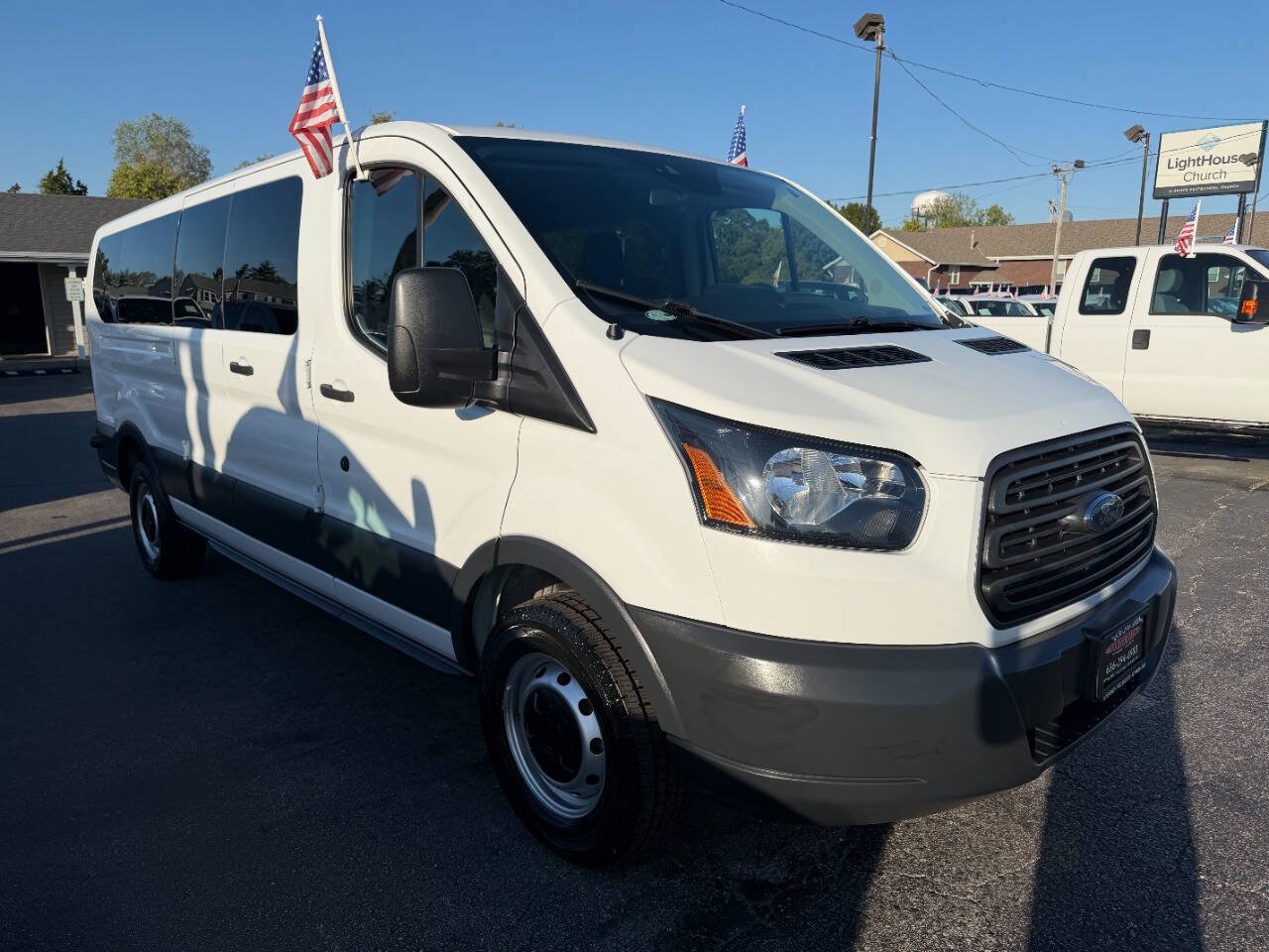 Used 2018 Ford Transit 350 XL RWD image 4