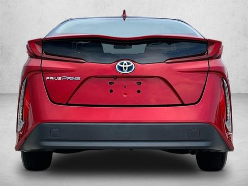 Used 2017 Toyota Prius Prime Premium FWD image 4
