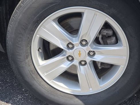 Used 2020 Chevrolet Trax LS w/ Tint and Cruise Package FWD image 6