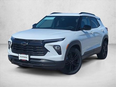 New 2026 Chevrolet TrailBlazer LT w/ Convenience Package FWD image 1
