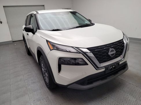 Used 2023 Nissan Rogue S AWD/4WD image 14