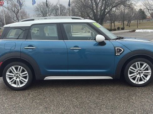 Used 2018 MINI Cooper Countryman S image 2