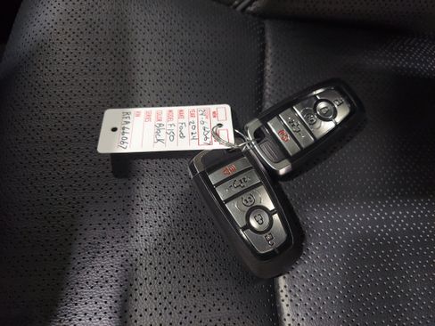 Used 2024 Ford F150 Lariat w/ Equipment Group 502A High AWD/4WD image 17