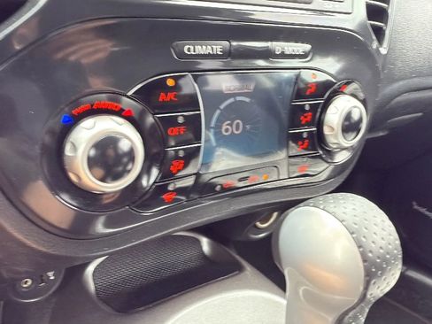 Used 2014 Nissan Juke SV w/ Navigation Package image 6