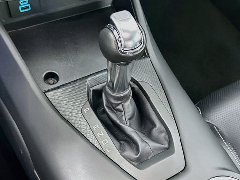 Used 2025 Ford Mustang Premium RWD image 24